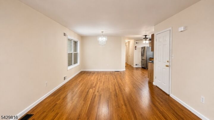 Property Photo:  226 Bond St 1  NJ 07206 