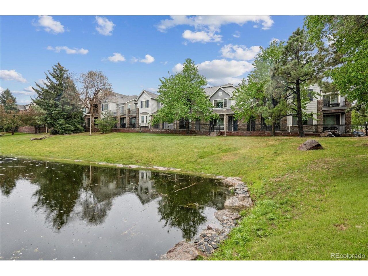 Property Photo:  8925 E Phillips Dr  CO 80112 