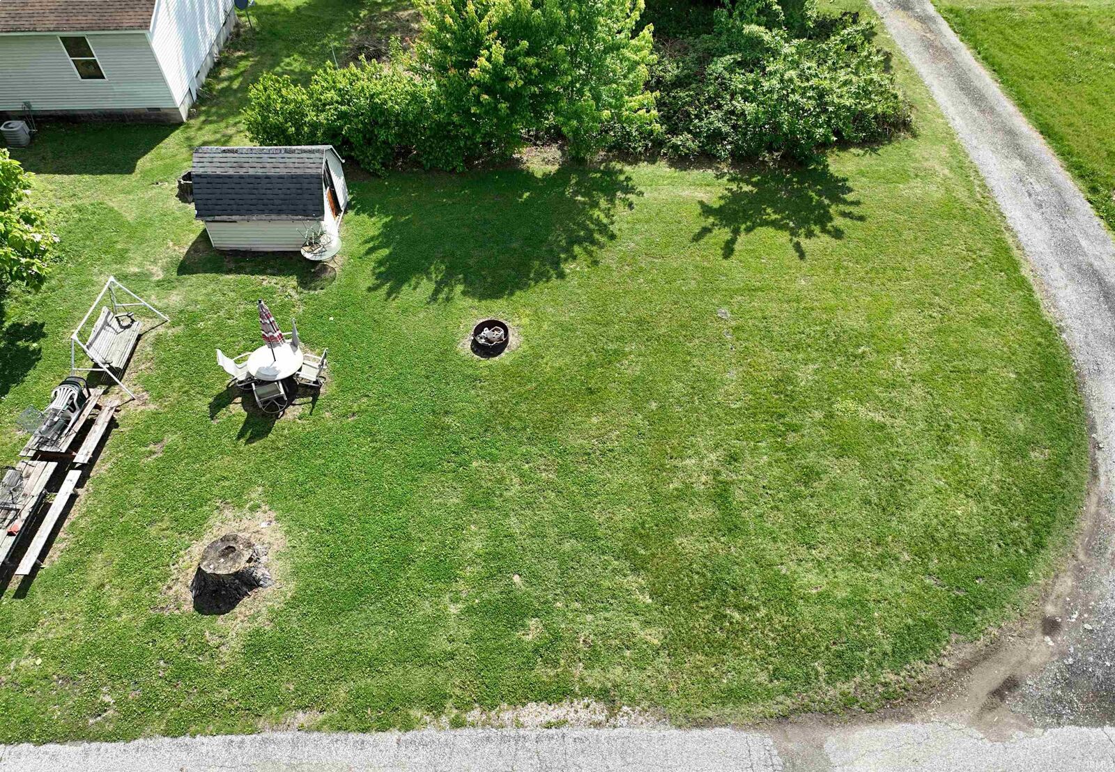 Property Photo: 510 NW 10th Street IN 47501