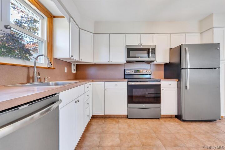 Property Photo:  306 Jackson Avenue  NY 11791 