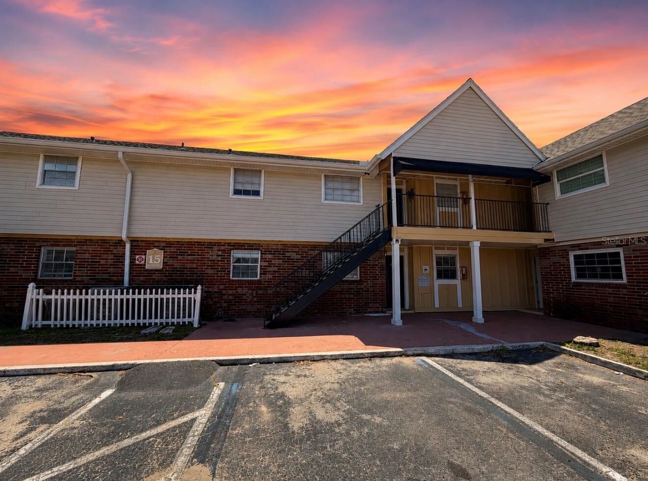 Property Photo:  200 Country Club Drive 1505  FL 33771 