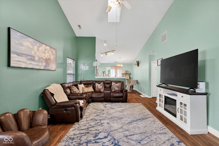 Property Photo:  3815 Nuthatcher Drive  IN 46228 