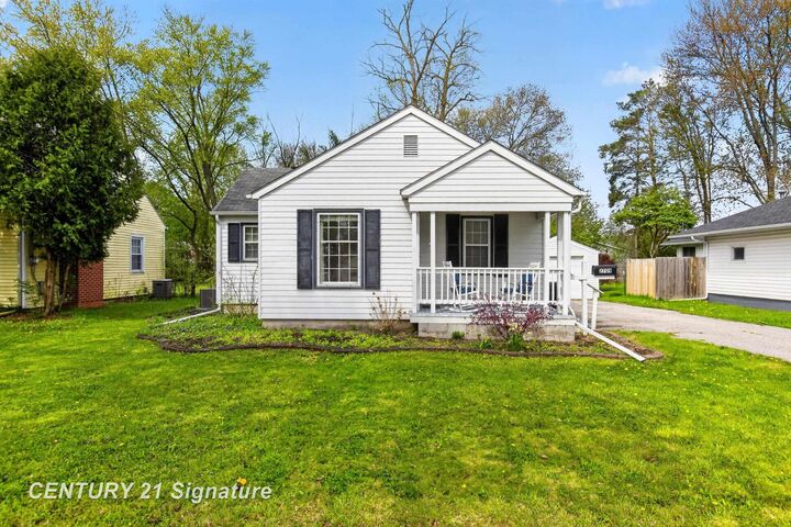 Property Photo:  2709 Jefferson Avenue  MI 48640 