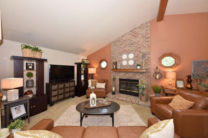 Property Photo:  W154n7712 Pheasant Ln  WI 53051 