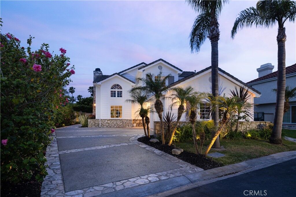 Property Photo:  6342 Turnberry  CA 92648 