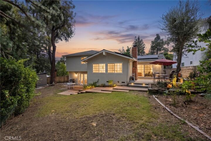 Property Photo: 5522 Modena CA 91301