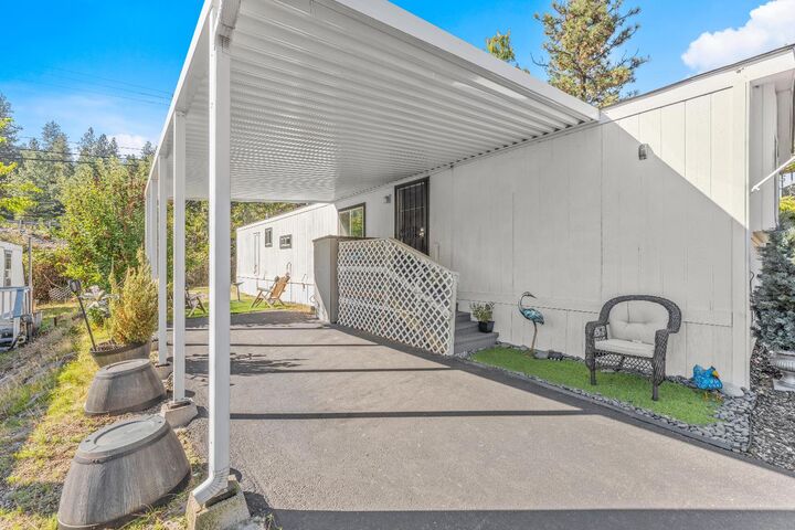 Property Photo:  135 Ponderosa Way 2  CA 95713 