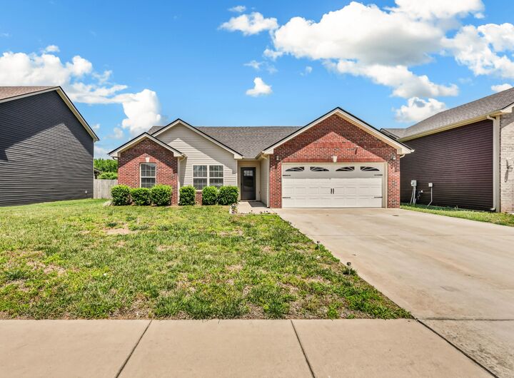Property Photo:  1485 Coronado Dr  TN 37042 