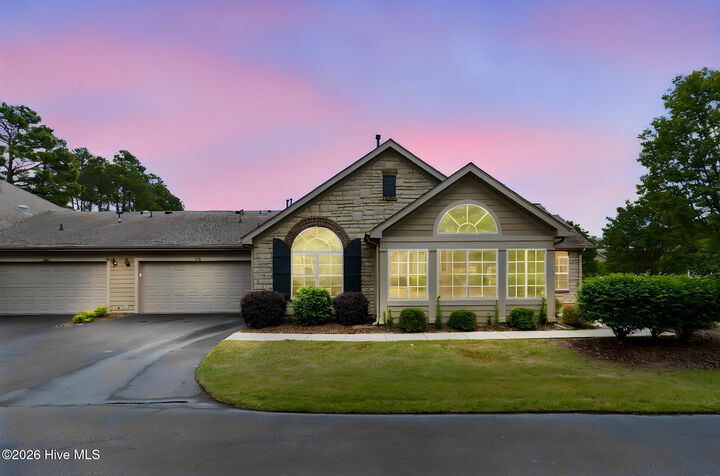 Property Photo:  124 W Chelsea Court  NC 28387 
