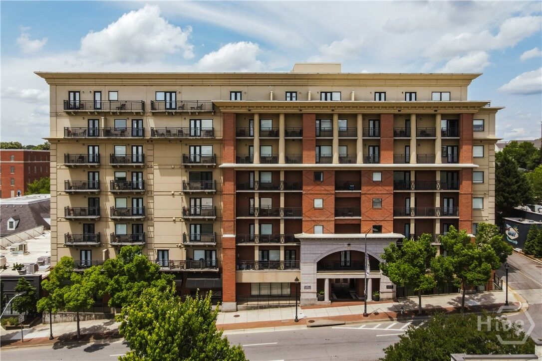 Property Photo:  250 W Broad Street 601  GA 30601 