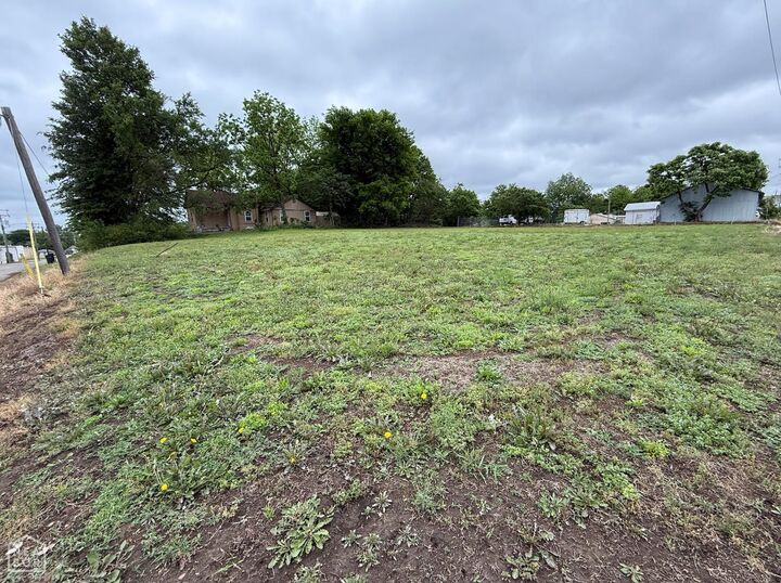 Property Photo:  406 Front Street  AR 72401 