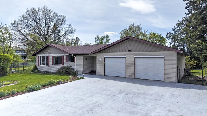 Property Photo:  924 Gladis Drive  MT 59804 