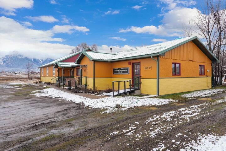 Property Photo:  529 3rd Avenue  MT 59865 