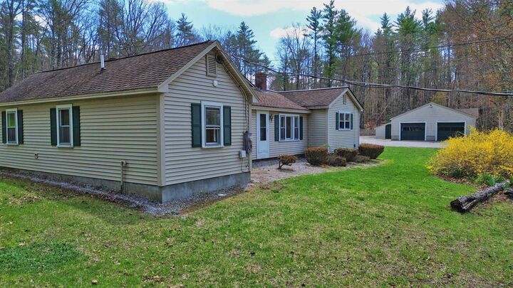 Property Photo:  456 Salisbury Road  NH 03235 