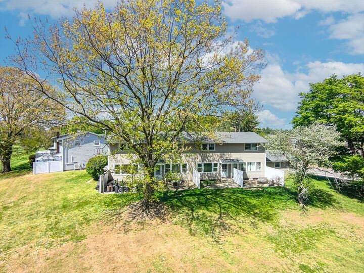 Property Photo:  68 Honeysuckle Dr 68  MA 01022 