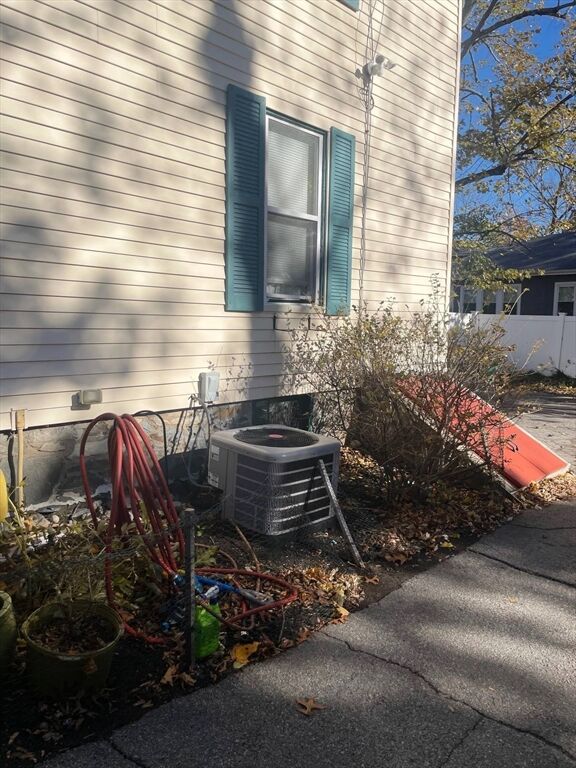 Property Photo: 166 Chauncy St MA 02048