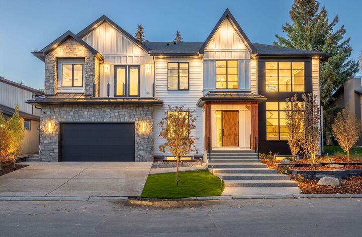 620 Varsity Estates Crescent NW — photo 1