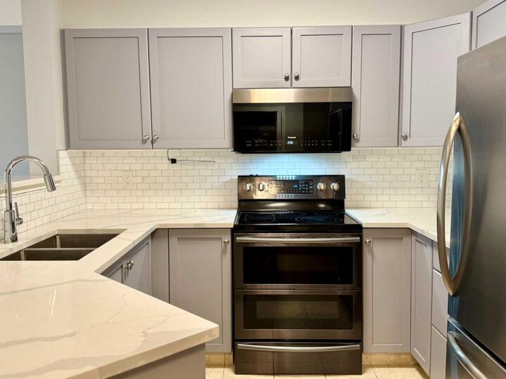 Property Photo:  2518 Fish Creek Boulevard SW 1212  AB T2Y 4T5 