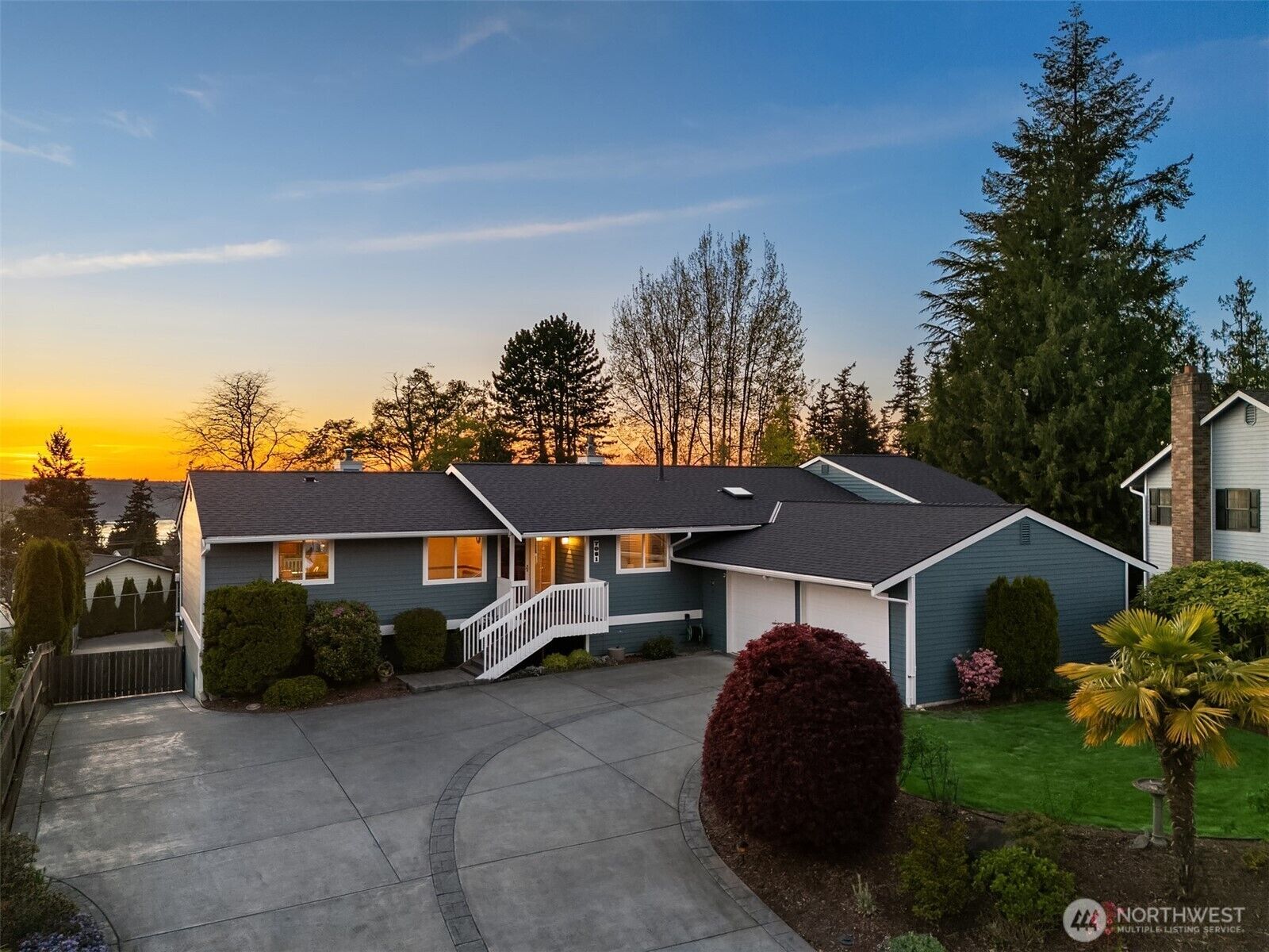 Property Photo:  7081  47th Avenue W  WA 98275 