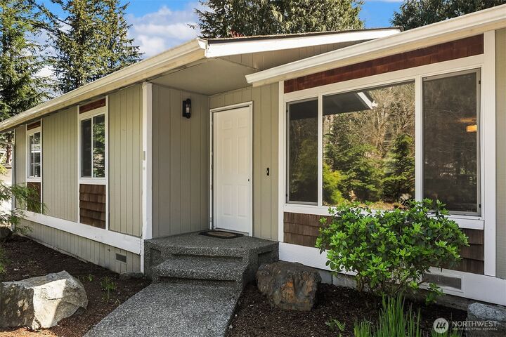 Property Photo: 42307 SE 168th Court WA 98045
