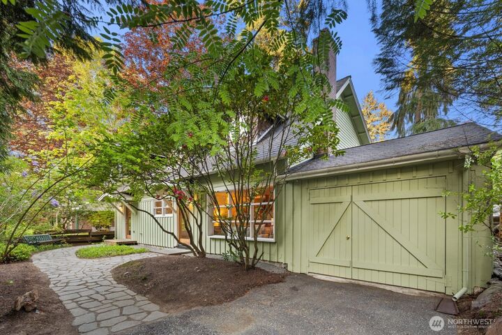 Property Photo:  12746  10th Avenue NE  WA 98125 