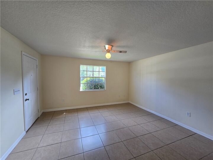 Property Photo: 1748 23rd Street FL 32960
