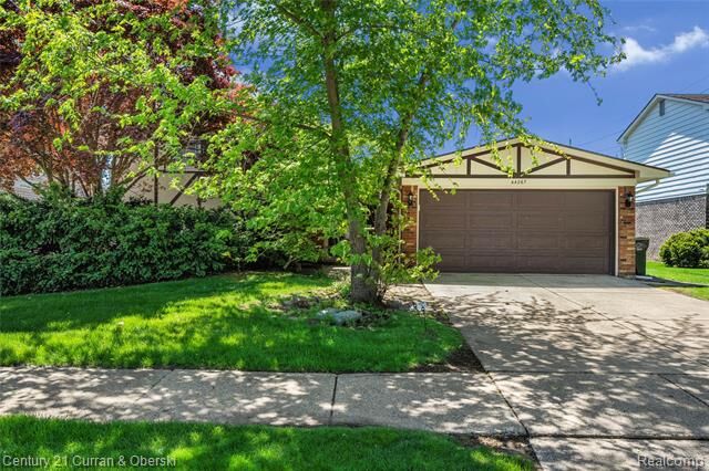 Property Photo:  44267 Brandywyne Road  MI 48187 