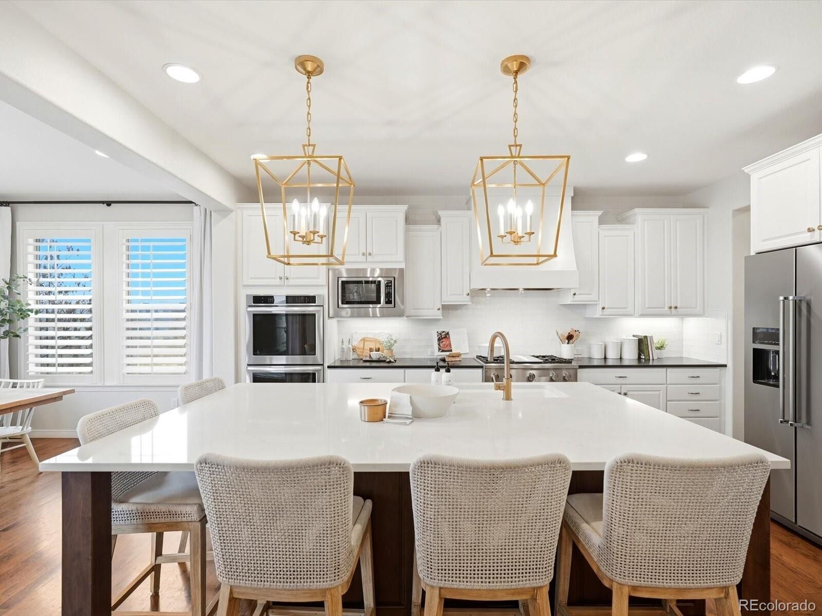 Property Photo:  10718 Skydance Drive  CO 80126 