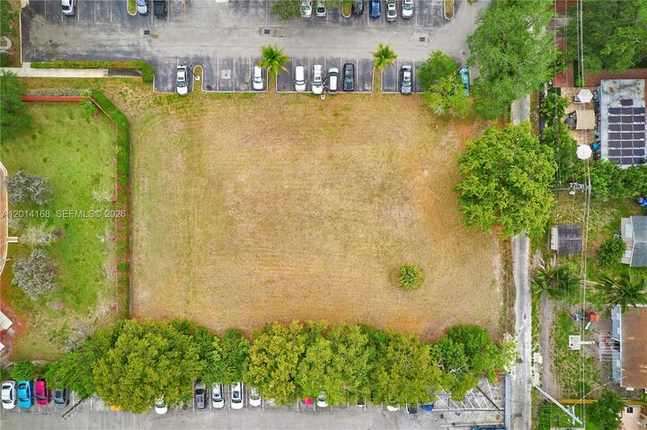 Property Photo:  0 N 61  Avenue  FL 33024 