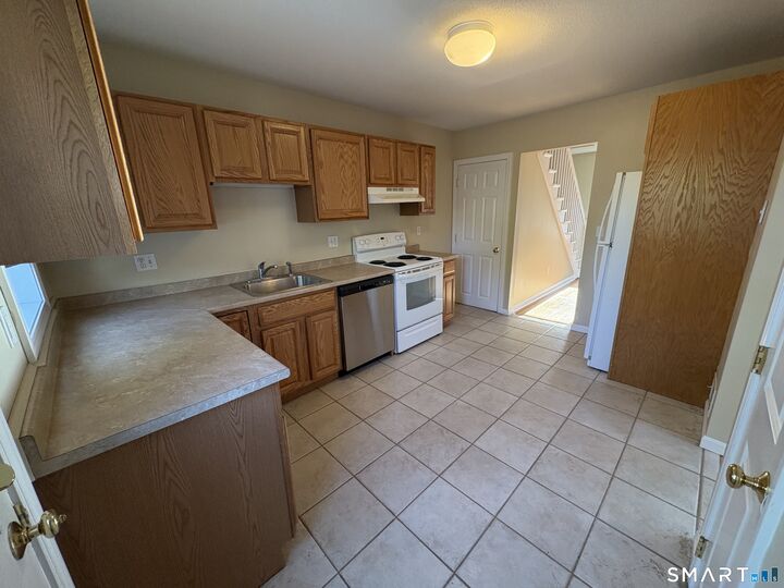 Property Photo:  22 Ohear Avenue  CT 06082 