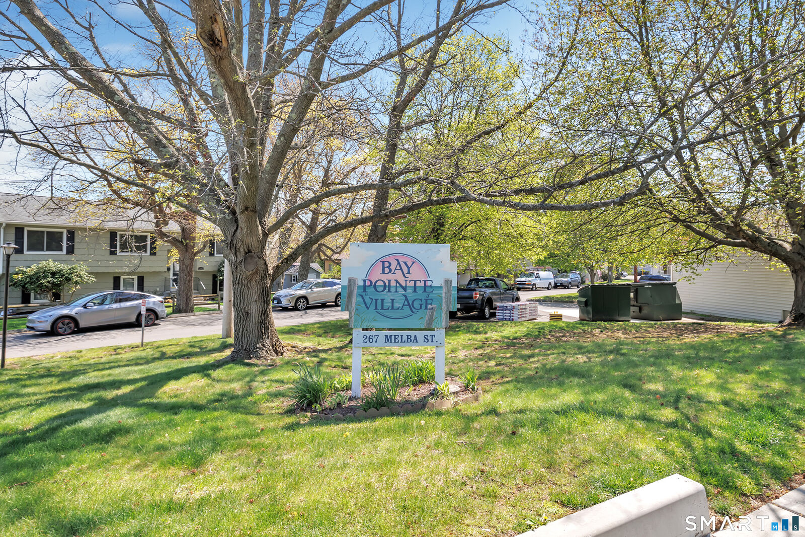 Property Photo:  267 Melba Street B8  CT 06460 