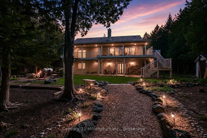 Property Photo:  80 Lakewood Country Lane  ON N0H 1W0 