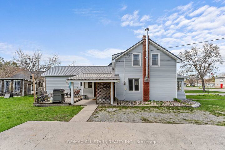 39 Francis Street W — photo 1