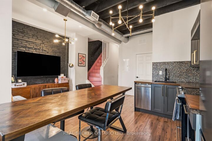Property Photo: 158 Hunter Street E ON L8N 1M7