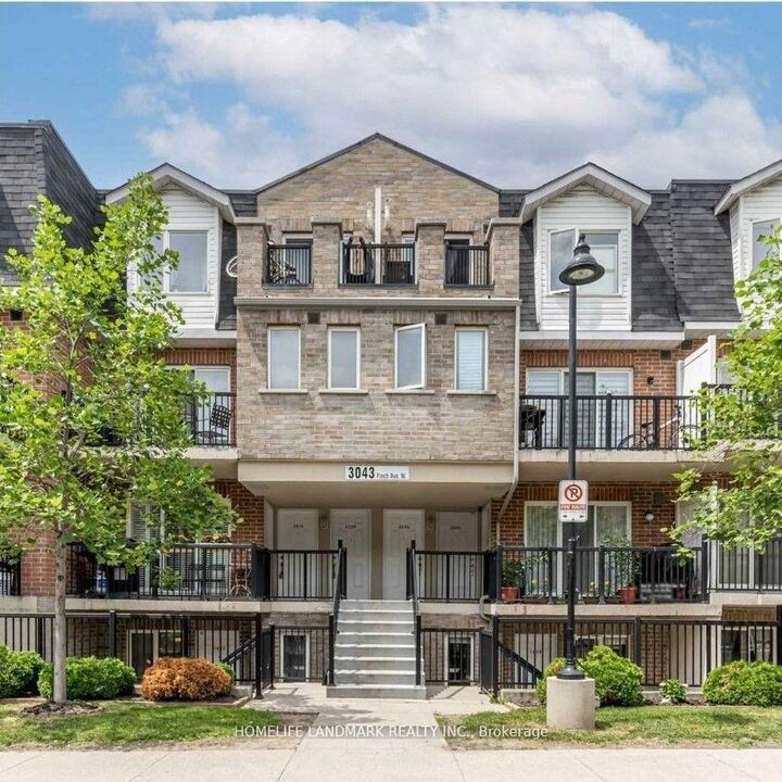 3043 Finch Avenue W 1014 — photo 1