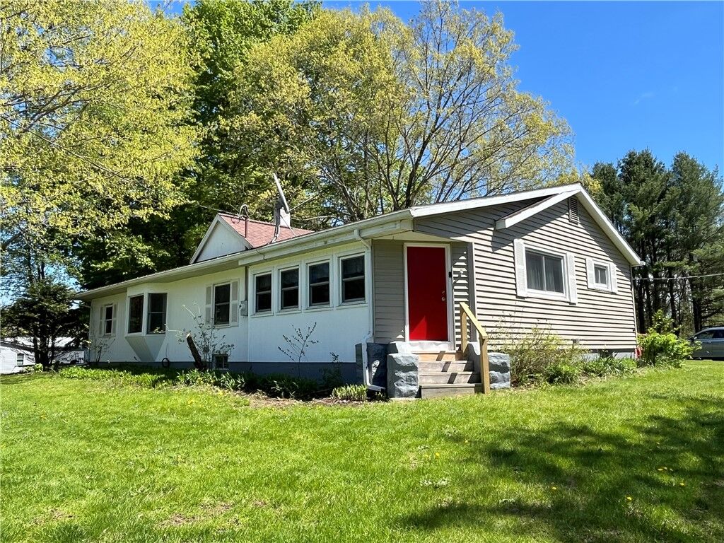 Property Photo:  558 Sterling Station Road  NY 13143 