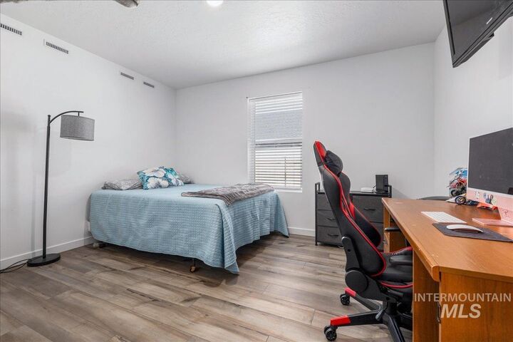 Property Photo:  8557 Velvet Ash St  ID 83687 