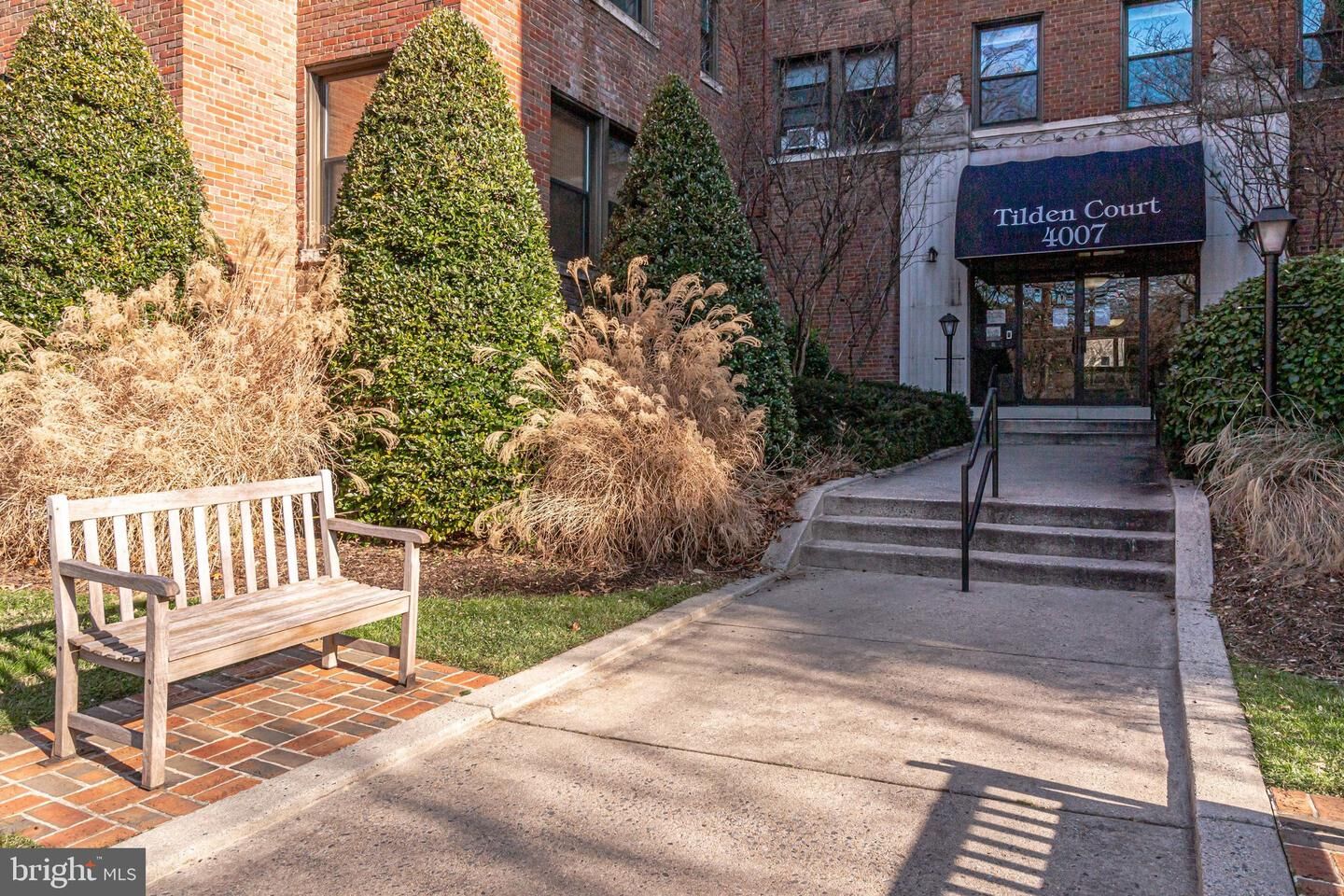 Property Photo:  4007 Connecticut Avenue NW 209  DC 20008 