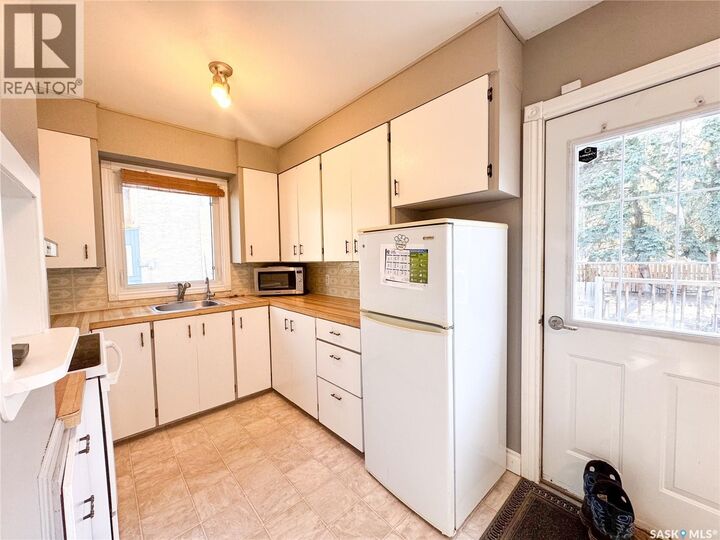 Property Photo:  108 Cairo Street  SK S0G 5H0 