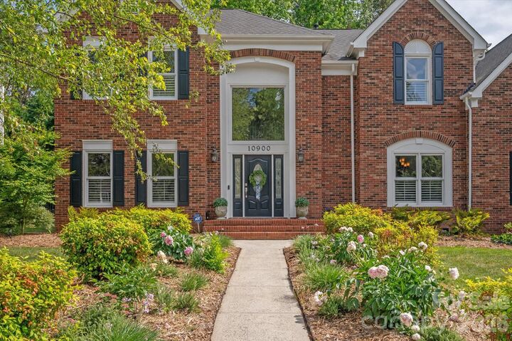 Property Photo:  10900 E Jordan Rae Lane  NC 28277 