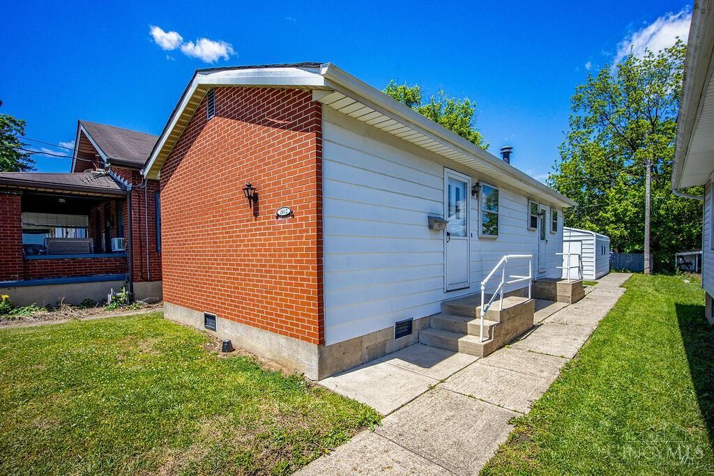 Property Photo:  1012 Franklin Street  OH 45013 