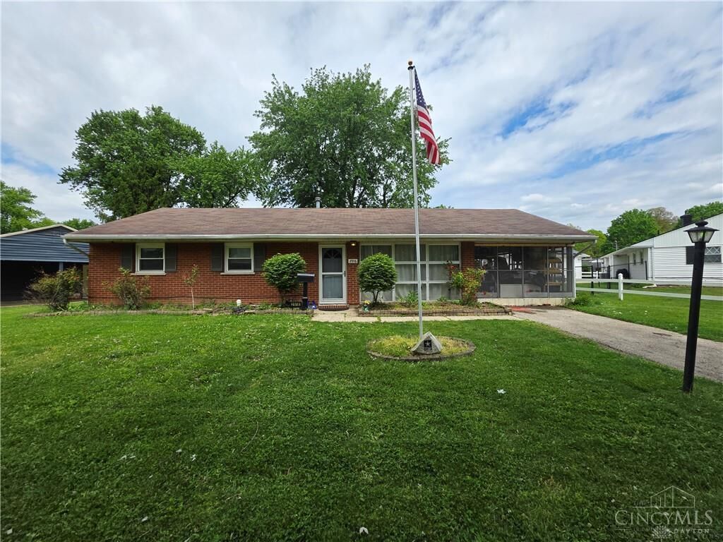 Property Photo:  2916 Blackhawk Road  OH 45420 
