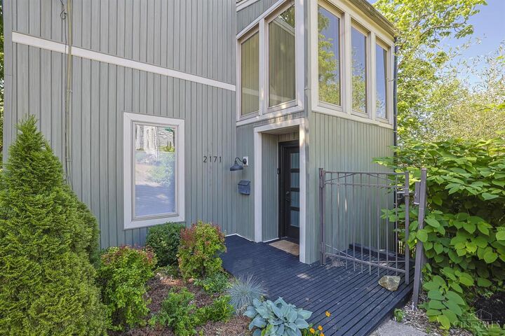 Property Photo:  2171 Sohn Street  OH 45219 