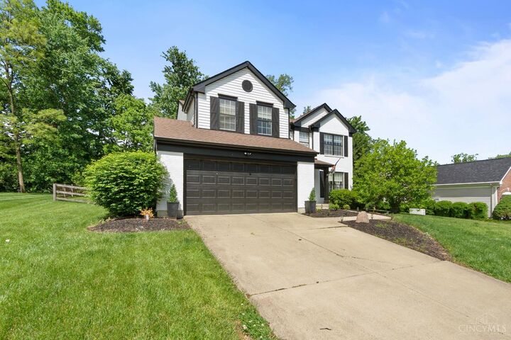 Property Photo:  7177 Welbeck Drive  OH 45039 