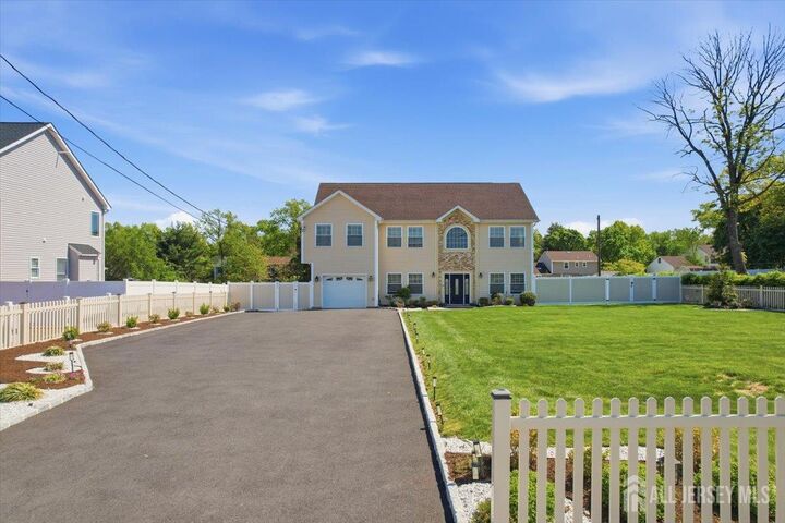 Property Photo:  69 Morris Avenue  NJ 08854 