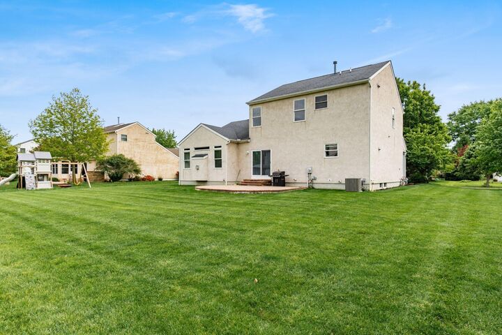 Property Photo:  6176 Pollard Place Drive  OH 43026 