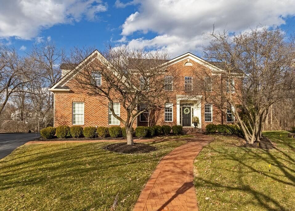 Property Photo:  4908 Brooksview Circle  OH 43054 