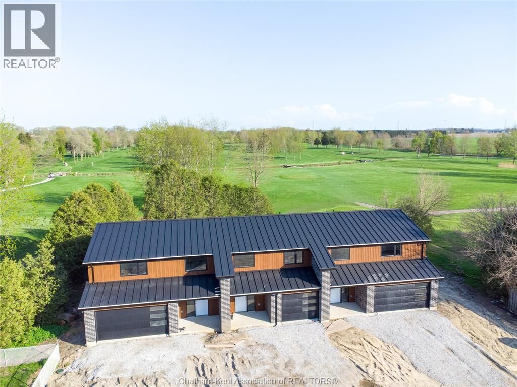 Property Photo:  430 Indian Creek Road West  ON N7M 2E2 