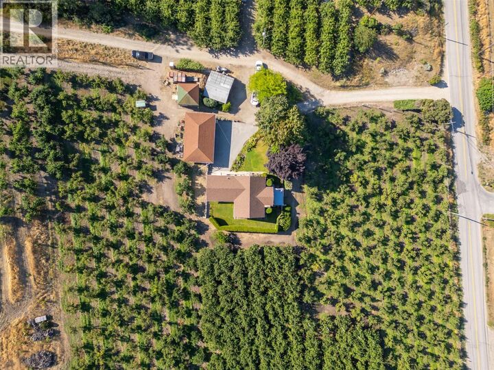 Property Photo: 3910 North Naramata Road BC V0H 1N1