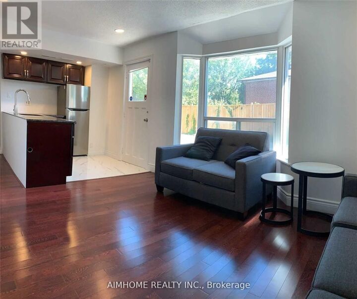 Property Photo:  75 Kingslake Road -Lower  ON M2J 3E6 